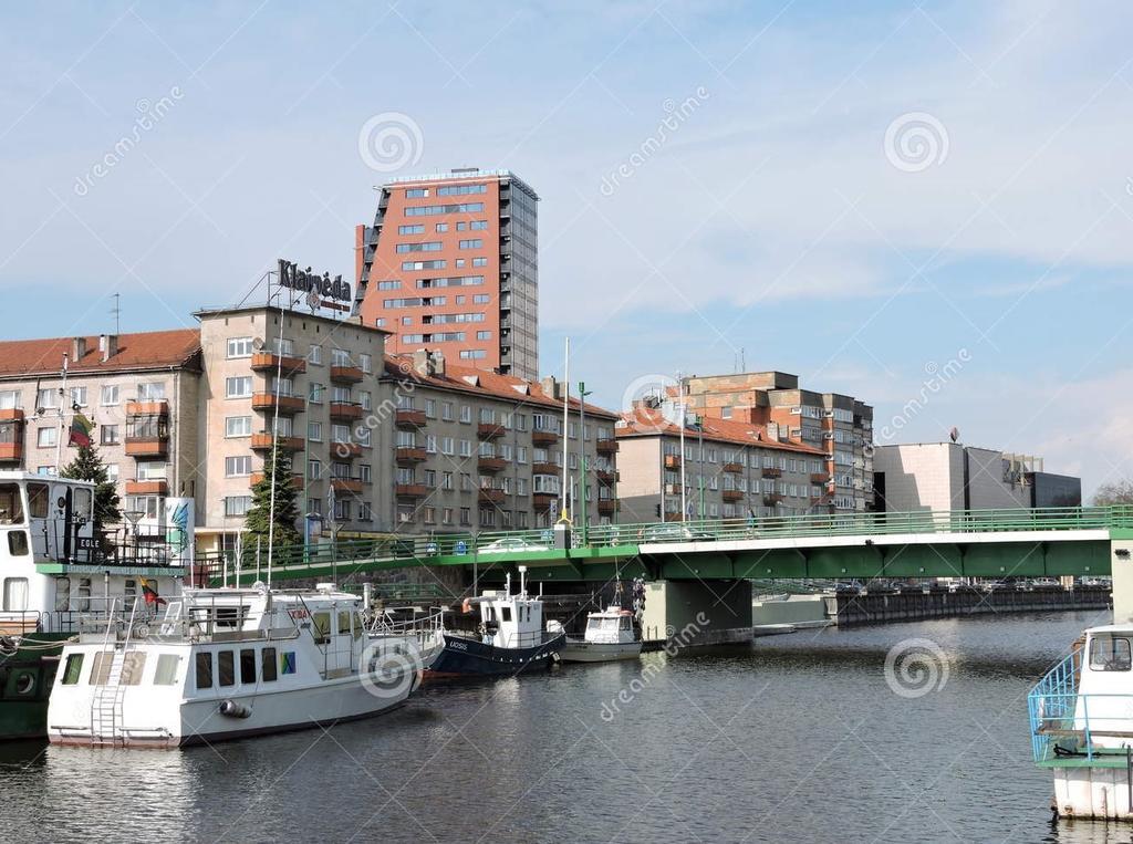 Central Apartament Κλαϊπέντα Εξωτερικό φωτογραφία