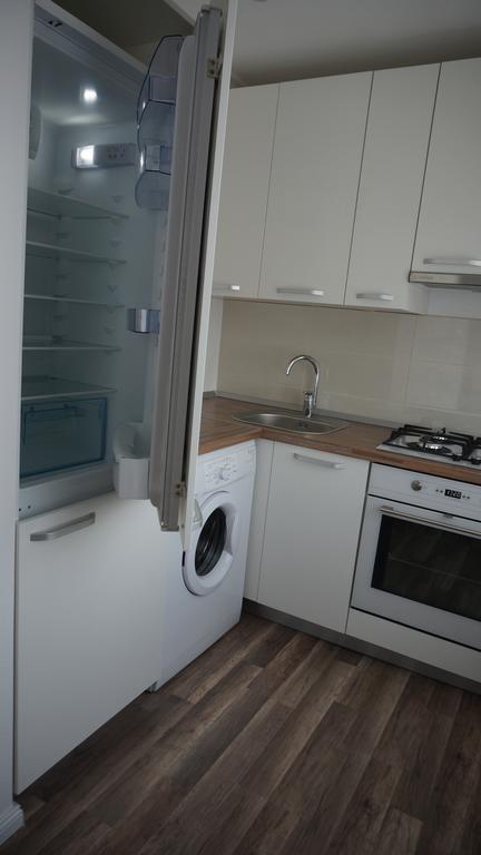 Central Apartament Κλαϊπέντα Δωμάτιο φωτογραφία
