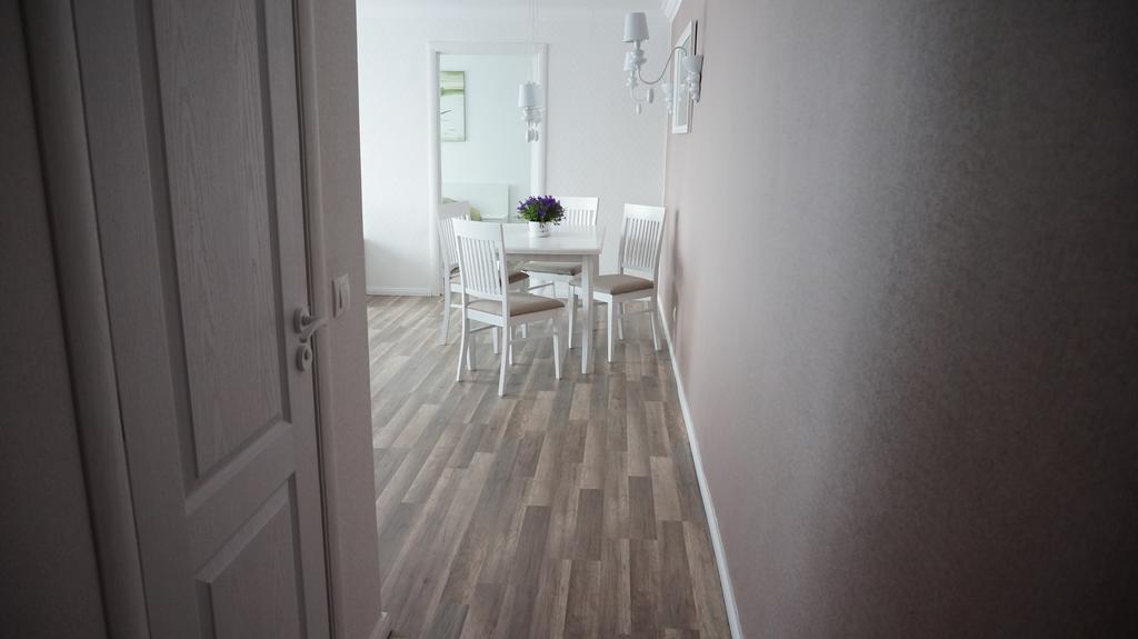 Central Apartament Κλαϊπέντα Δωμάτιο φωτογραφία